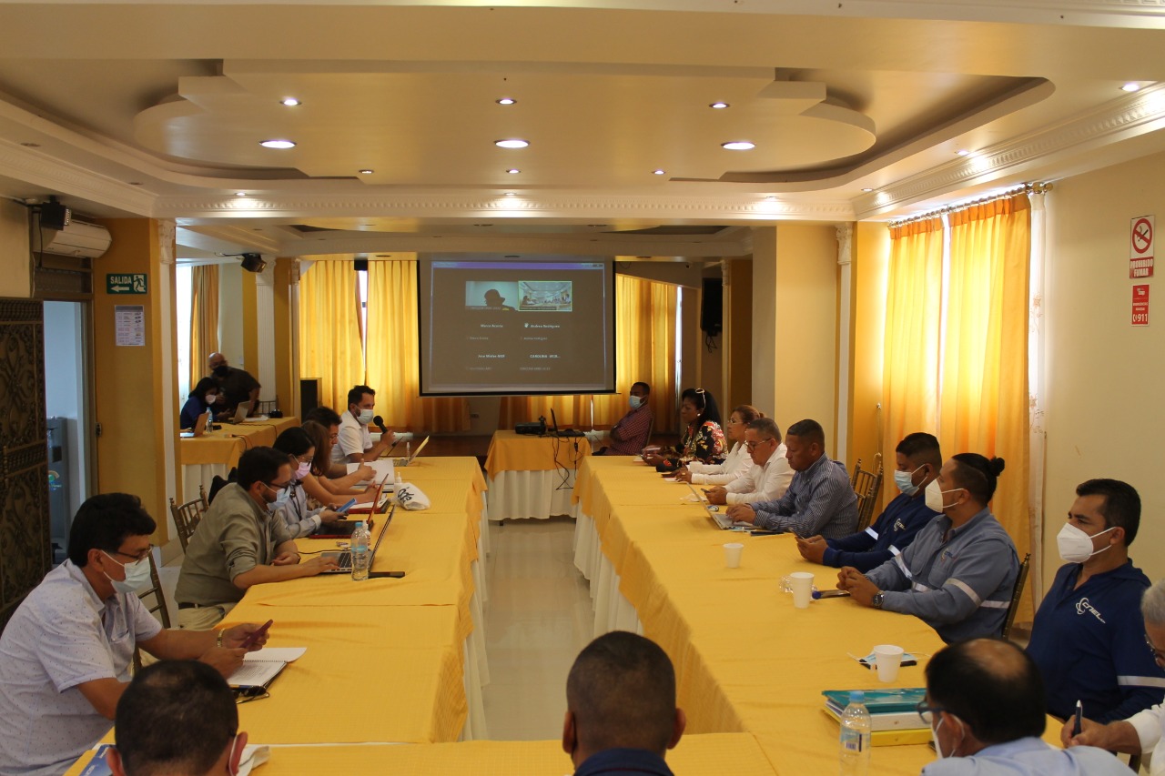 Acciones inmediatas para solucionar la escasez de agua potable en Esmeraldas.