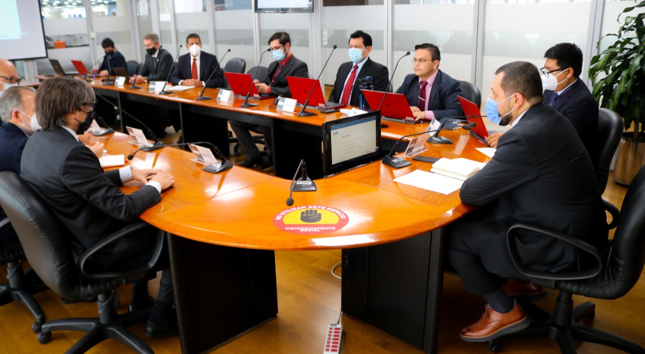 Histórico encuentro de CAF y BDE