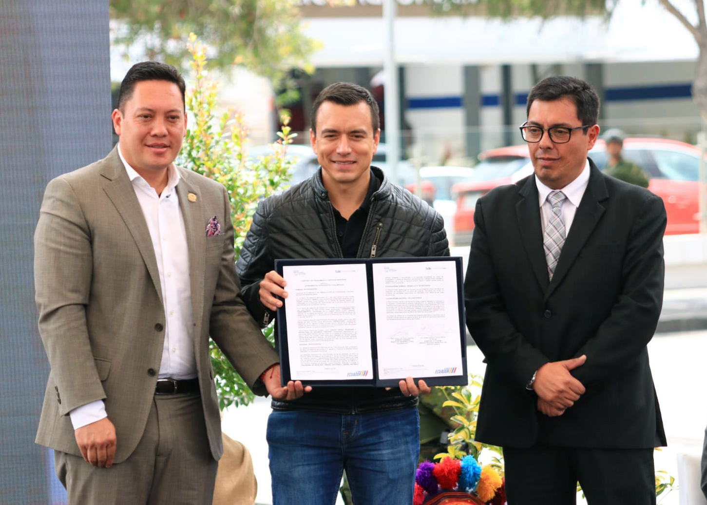 El BDE ENTREGA RECURSOS PARA EL PROGRAMA DE MOVILIDAD URBANA SOSTENIBLE A LA CIUDAD DE CUENCA