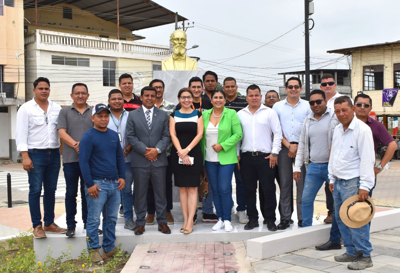 PALENQUE CONTARÁ CON NUEVO PARQUE Y VÍAS ASFALTADAS GRACIAS A FINANCIAMIENTO DEL BDE B.P.