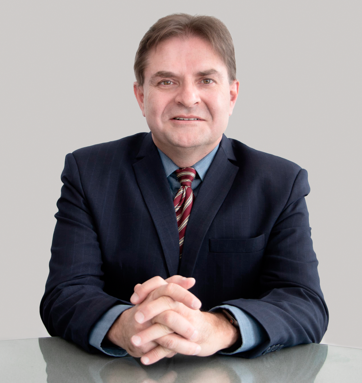 FRANCISCO CARRASCO ES EL NUEVO GERENTE DE LA SUCURSAL ZONAL NORTE DEL BANCO DE DESARROLLO DEL ECUADOR B.P.