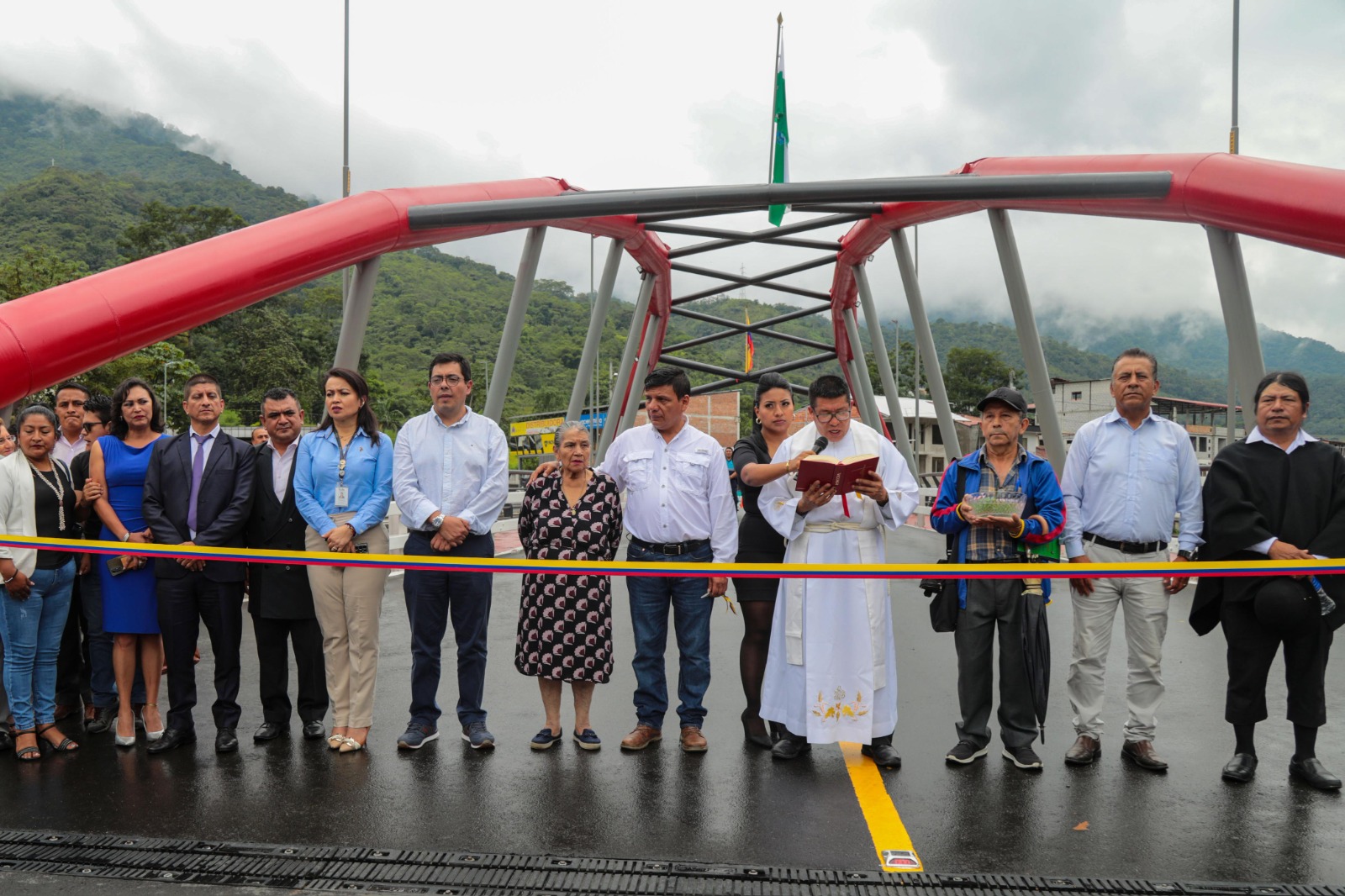 ZAMORA IMPULSA SU DESARROLLO CON NUEVO PUENTE VEHICULAR SOBRE EL RÍO ZAMORA