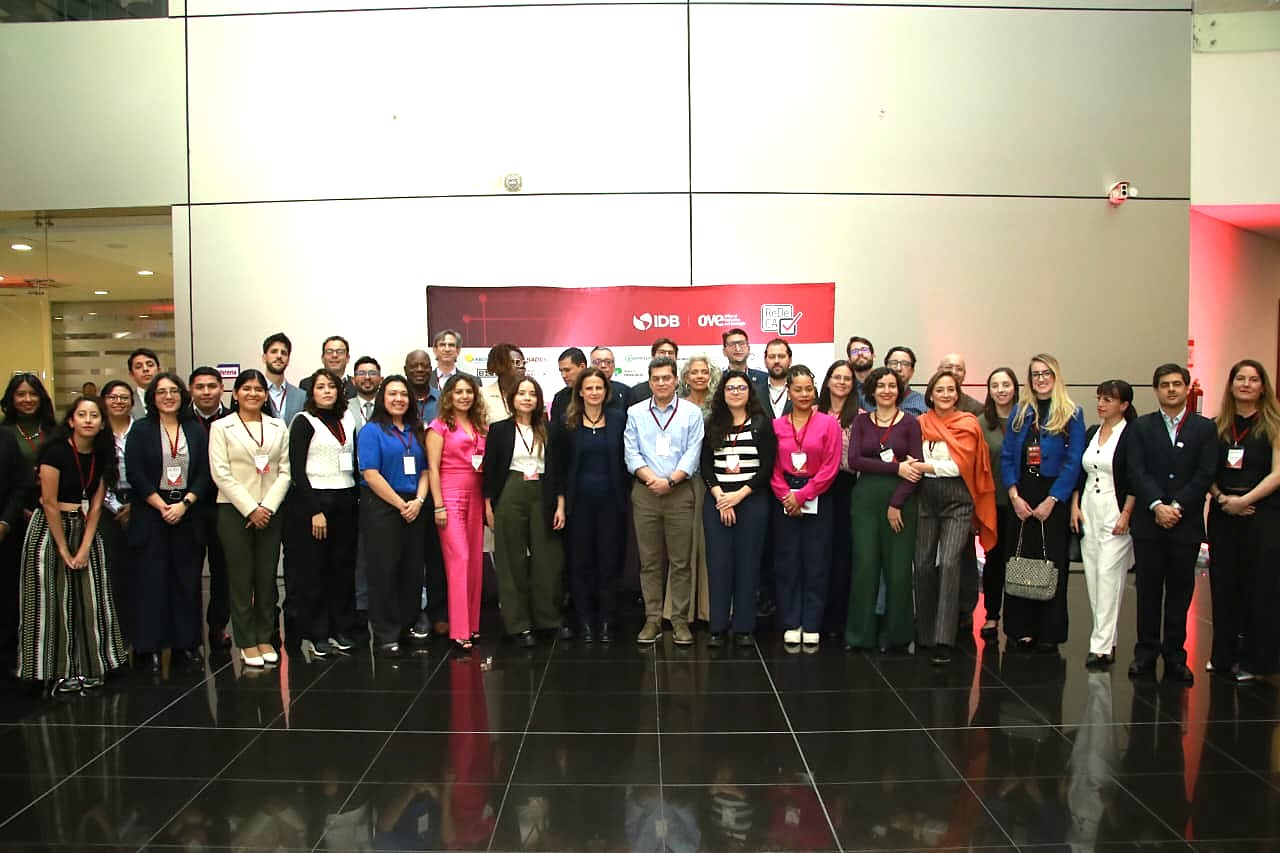 QUITO FUE SEDE DEL 4TO ENCUENTRO DE LA RED DE EVALUACIÓN DE BANCOS DE DESARROLLO DE AMÉRICA LATINA Y EL CARIBE (REDECA)