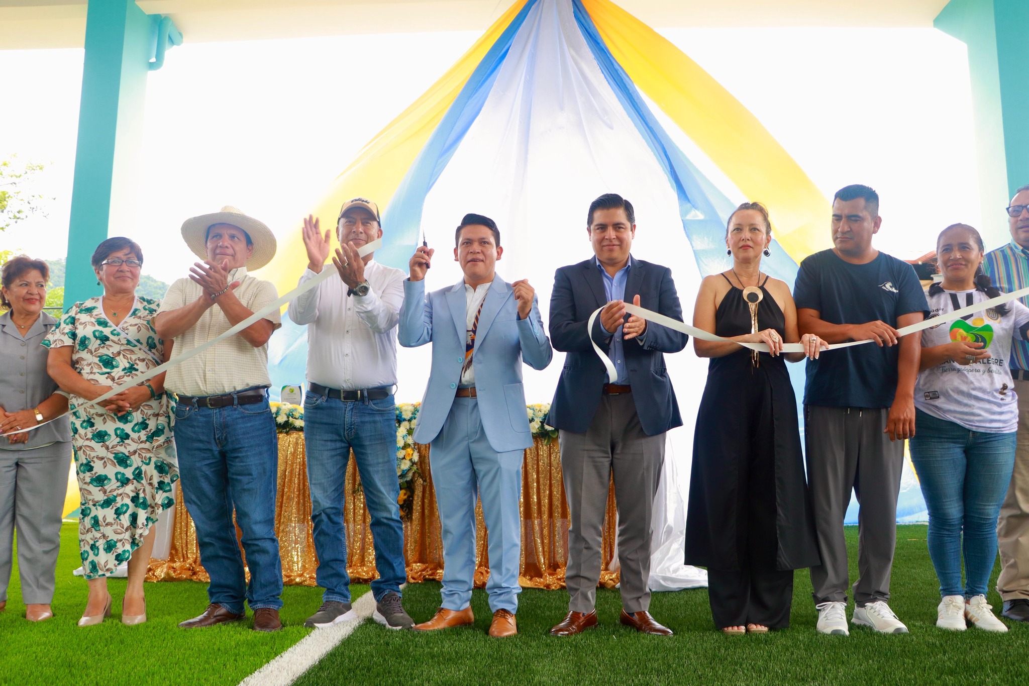 CUMBARATZA ESTRENA UN ESPACIO QUE UNE A LA COMUNIDAD GRACIAS AL APOYO DEL BDE B.P.