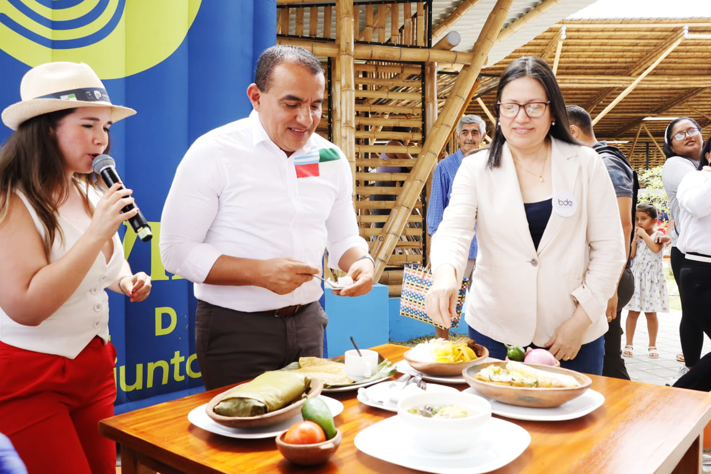 PREMIO VERDE PERMITE A MUJERES DE SECTOR RURAL DE PORTOVIEJO CONTAR CON MODERNO PARADERO GASTRONÓMICO