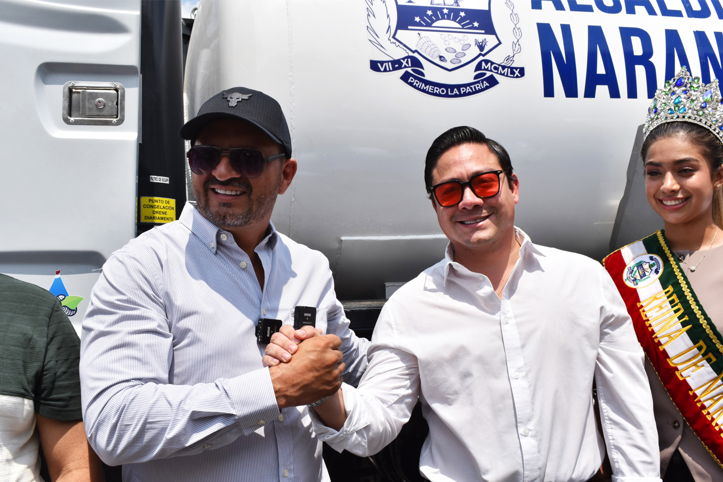 EL BDE B.P. ENTREGA EQUIPO PARA FORTALECER EL SANEAMIENTO AMBIENTAL EN NARANJAL