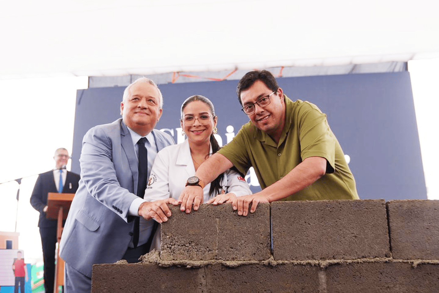 BDE IMPULSA LA EDUCACIÓN SUPERIOR EN MANABÍ CON USD 12.8 MILLONES PARA CLÍNICA DE SIMULACIÓN DE LA ULEAM