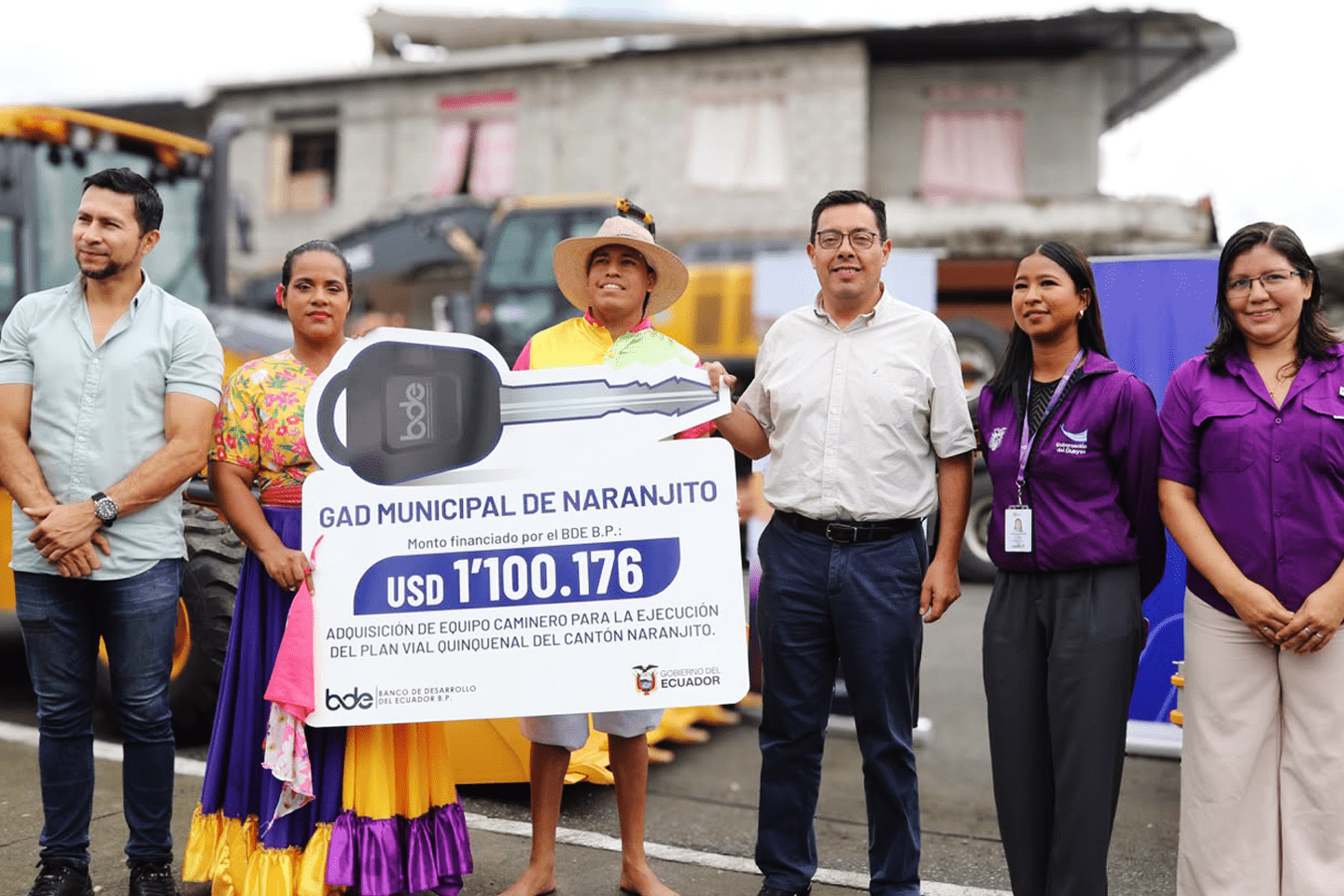 NARANJITO FORTALECE SU CAPACIDAD OPERATIVA CON LA ENTREGA OFICIAL DE NUEVA MAQUINARIA FINANCIADA POR EL BDE B.P.