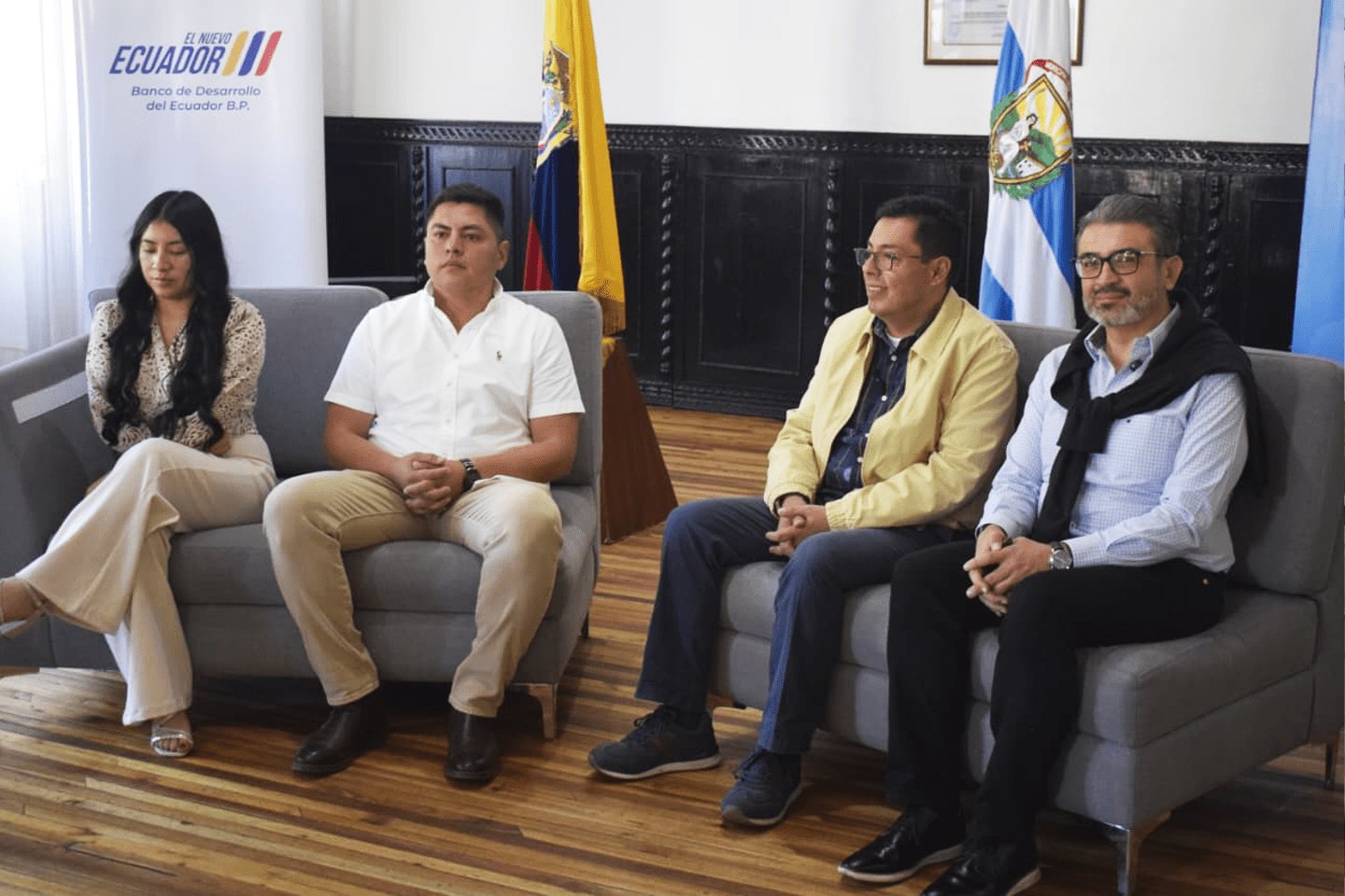 EL BDE B.P. FINANCIA PROYECTOS DE VIALIDAD Y SANEAMIENTO PARA EL CANTÓN GIRÓN
